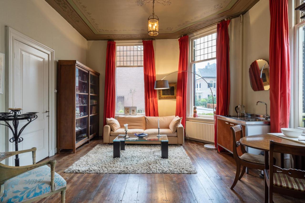 Appartement Met De Leeuwenkoppen
